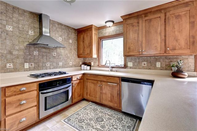 113 Wilson DR, Williamsburg, VA 23188