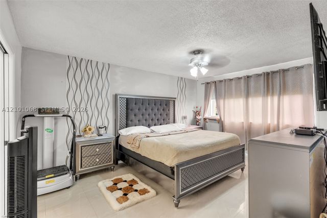 10133 NW 24th Pl 303, Sunrise, FL 33322
