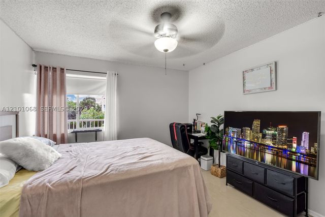 10133 NW 24th Pl 303, Sunrise, FL 33322