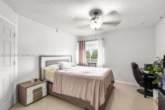 10133 NW 24th Pl 303, Sunrise, FL 33322