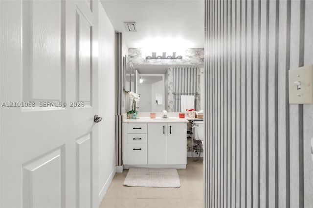 10133 NW 24th Pl 303, Sunrise, FL 33322