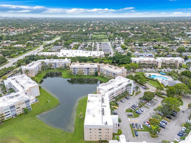 10133 NW 24th Pl 303, Sunrise, FL 33322
