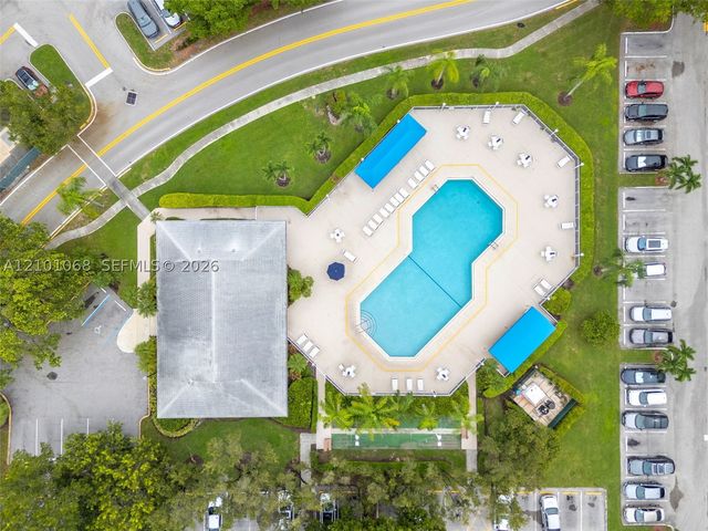 10133 NW 24th Pl 303, Sunrise, FL 33322