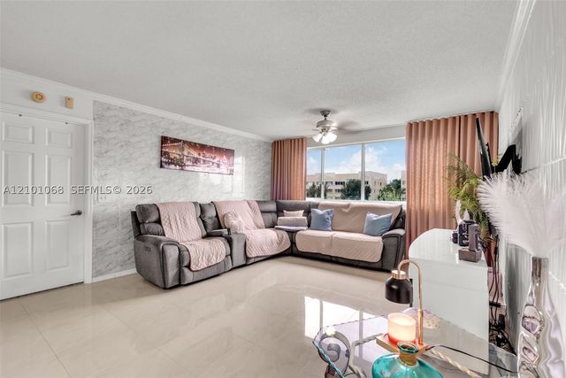 10133 NW 24th Pl 303, Sunrise, FL 33322