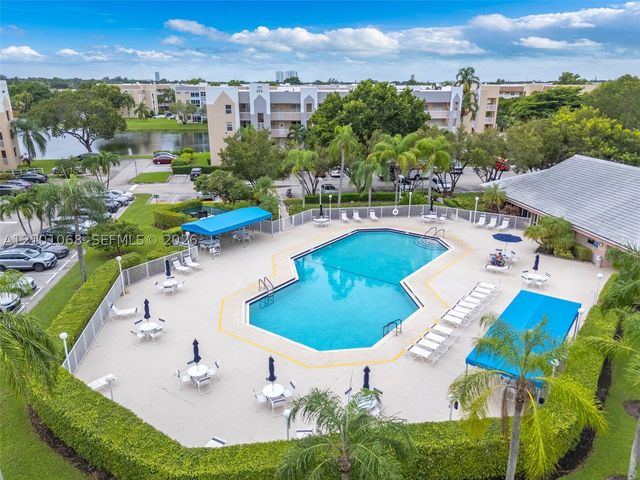 10133 NW 24th Pl 303, Sunrise, FL 33322
