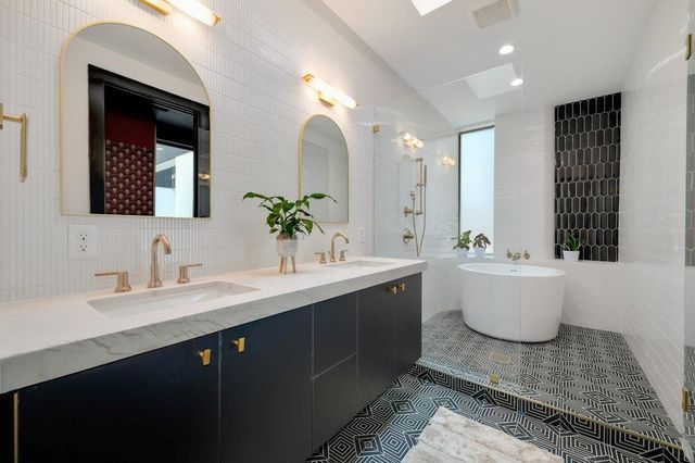 7809 Woodrow Ave, Austin, TX 78757