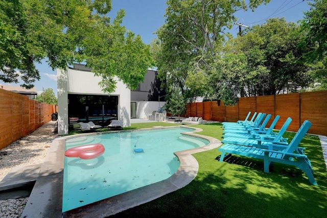 7809 Woodrow Ave, Austin, TX 78757