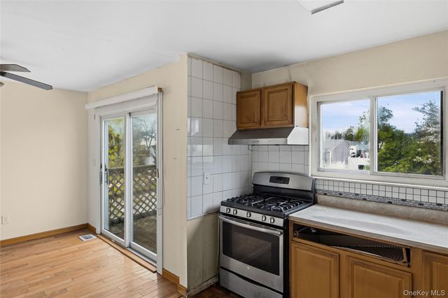 19 Liberty Avenue, Selden, NY 11784