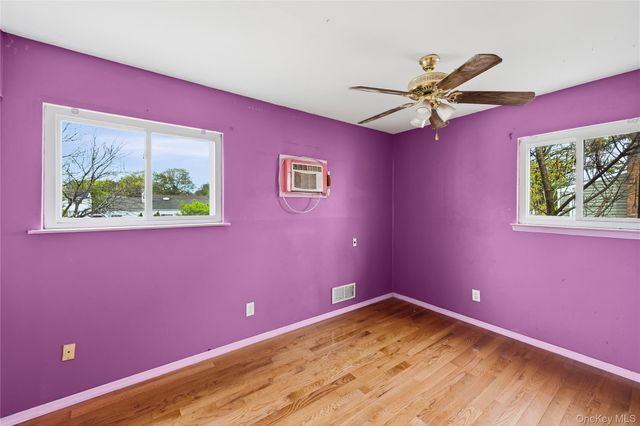 19 Liberty Avenue, Selden, NY 11784
