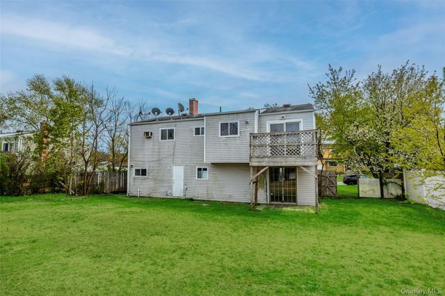 19 Liberty Avenue, Selden, NY 11784