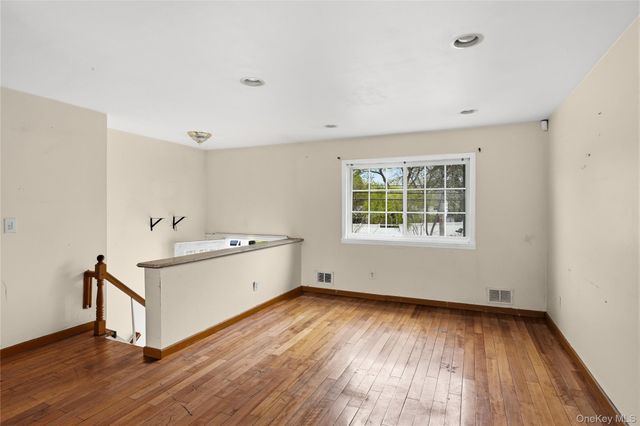 19 Liberty Avenue, Selden, NY 11784