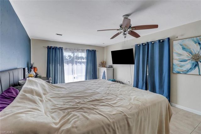 5333 Malaluka CT, Cape Coral, FL 33904