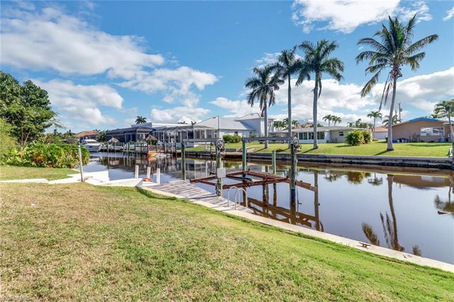 5333 Malaluka CT, Cape Coral, FL 33904