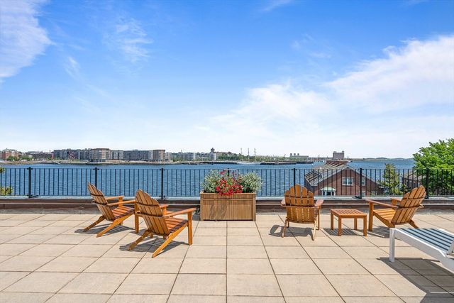 112 Union Wharf, Boston, MA 02109