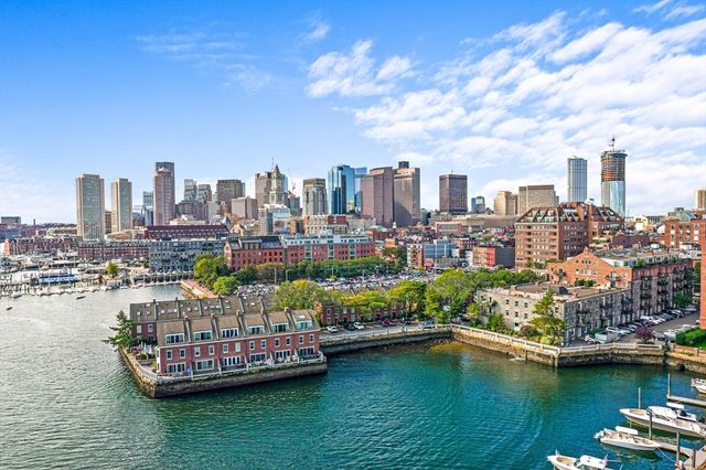112 Union Wharf, Boston, MA 02109