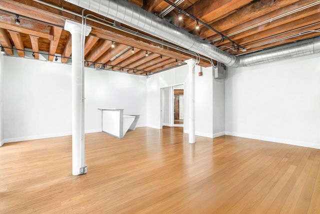 112 Union Wharf, Boston, MA 02109