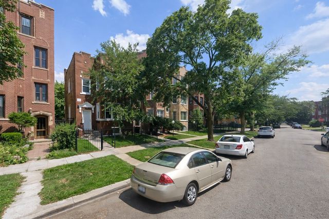 8047 S Vernon Avenue, Chicago, IL 60619