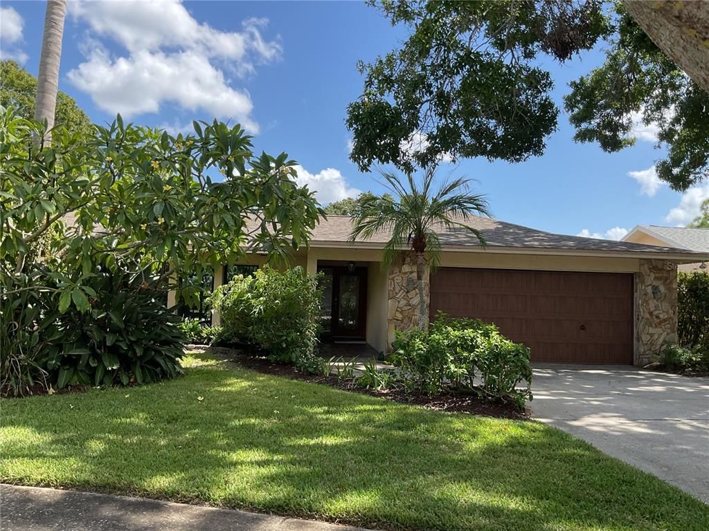 7595 PINE VALLEY LANE, Seminole, FL 33776