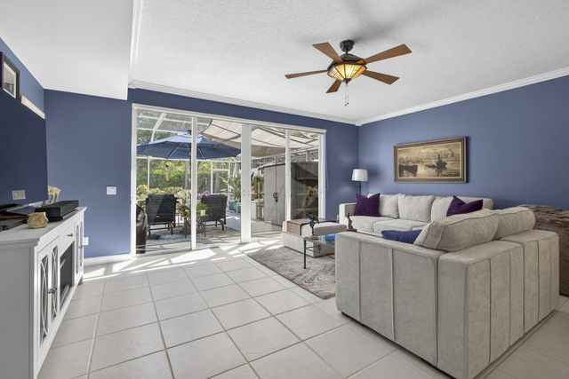 306 Salinas Drive, Palm Beach Gardens, FL 33410