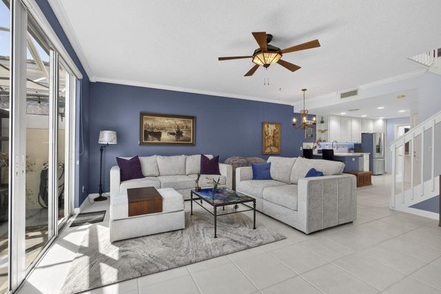 306 Salinas Drive, Palm Beach Gardens, FL 33410