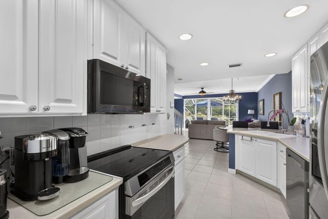 306 Salinas Drive, Palm Beach Gardens, FL 33410