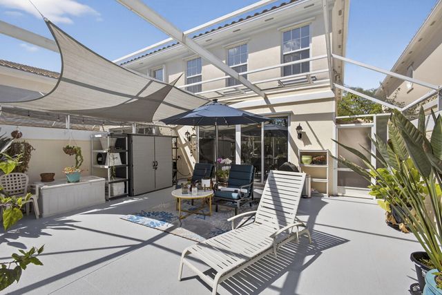 306 Salinas Drive, Palm Beach Gardens, FL 33410