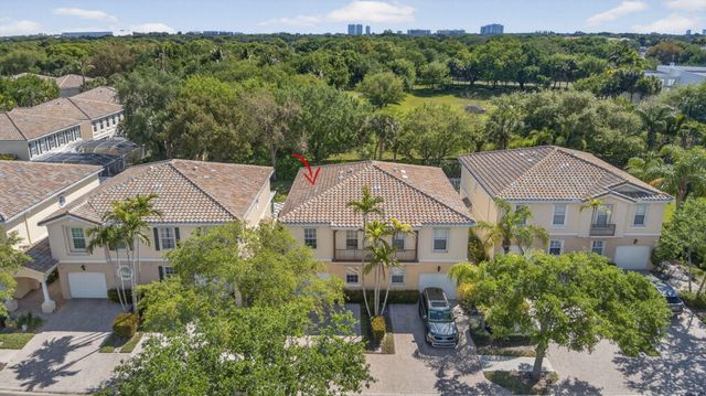 306 Salinas Drive, Palm Beach Gardens, FL 33410
