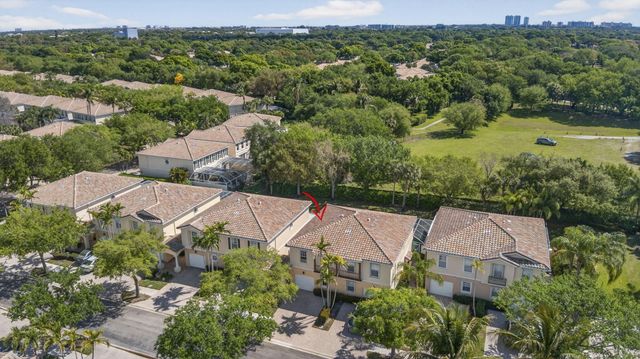 306 Salinas Drive, Palm Beach Gardens, FL 33410