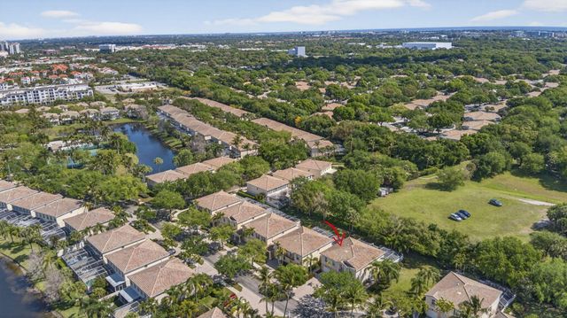 306 Salinas Drive, Palm Beach Gardens, FL 33410