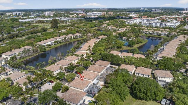 306 Salinas Drive, Palm Beach Gardens, FL 33410