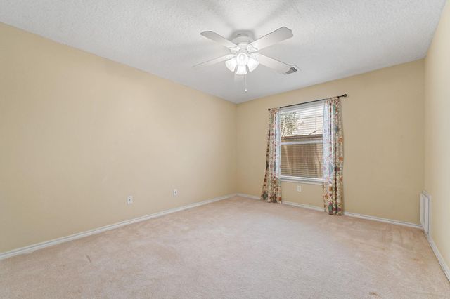 1506 Oak Hollow Drive, Friendswood, TX 77546
