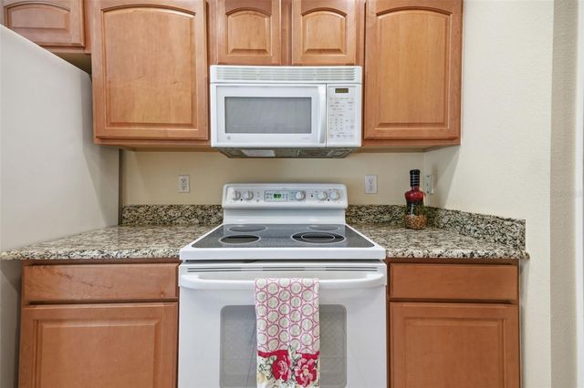 5600 SIR BARTON COURT, Wesley Chapel, FL 33544