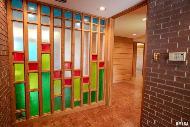 7 SHARON Lane, Fulton, IL 61252