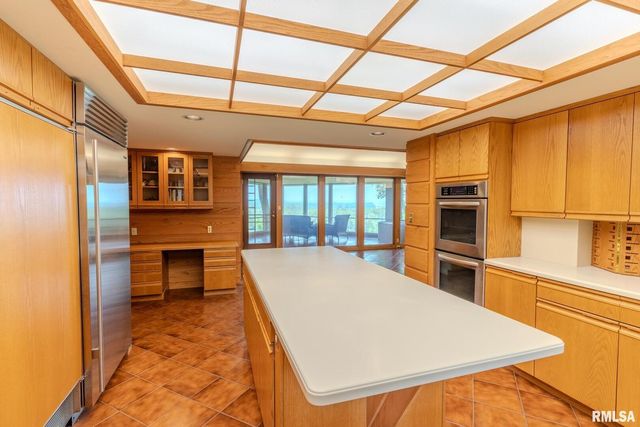 7 SHARON Lane, Fulton, IL 61252