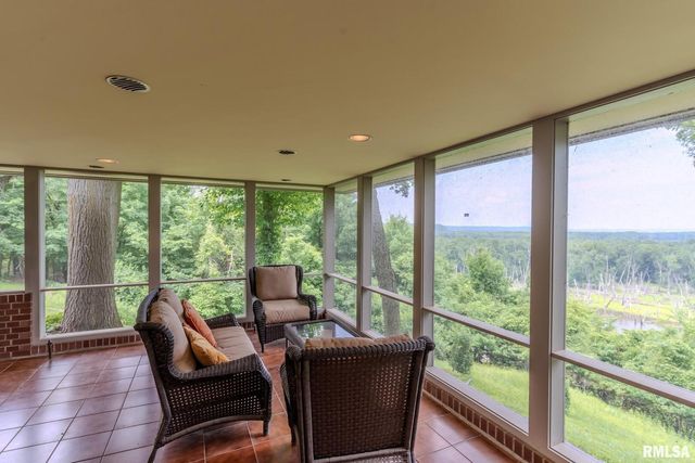 7 SHARON Lane, Fulton, IL 61252