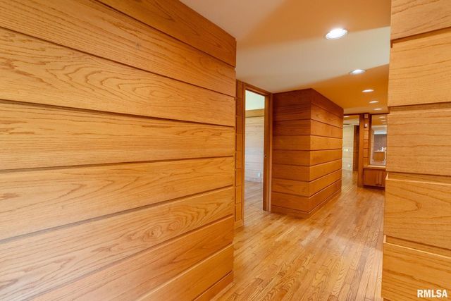 7 SHARON Lane, Fulton, IL 61252