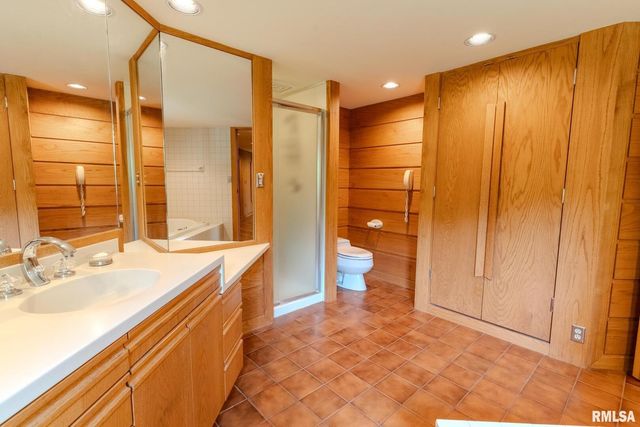 7 SHARON Lane, Fulton, IL 61252