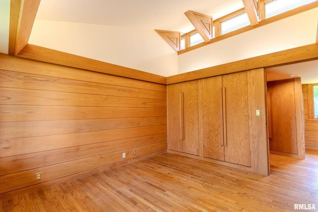 7 SHARON Lane, Fulton, IL 61252