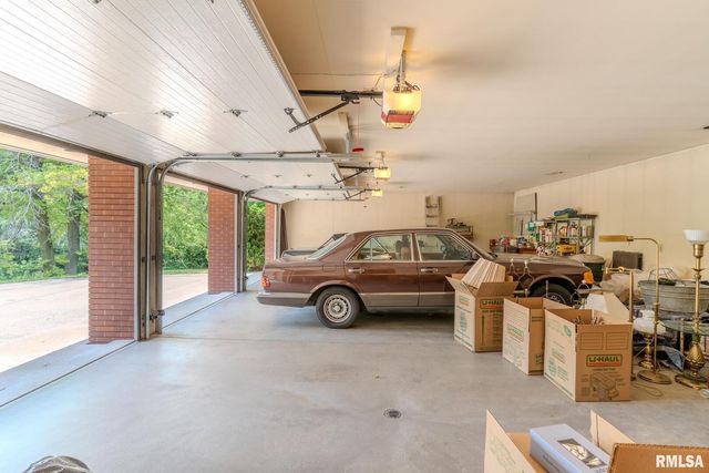 7 SHARON Lane, Fulton, IL 61252