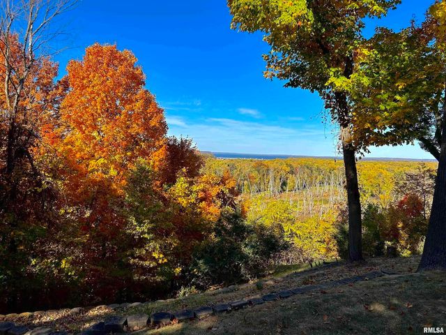 7 SHARON Lane, Fulton, IL 61252