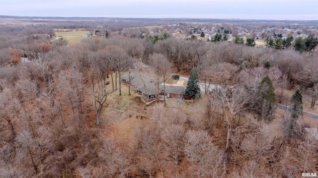 7 SHARON Lane, Fulton, IL 61252