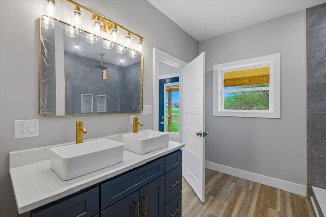 310 Manilla Road, Englewood, TN 37329
