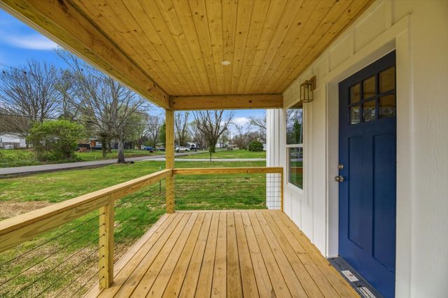 310 Manilla Road, Englewood, TN 37329