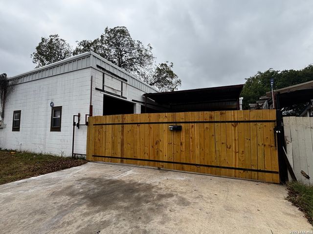 116 malone, San Antonio, TX 78214