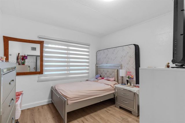 1829 NW 31st Ave, Miami, FL 33125