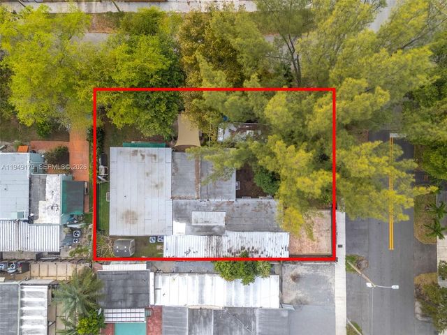 1829 NW 31st Ave, Miami, FL 33125