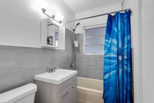 1829 NW 31st Ave, Miami, FL 33125