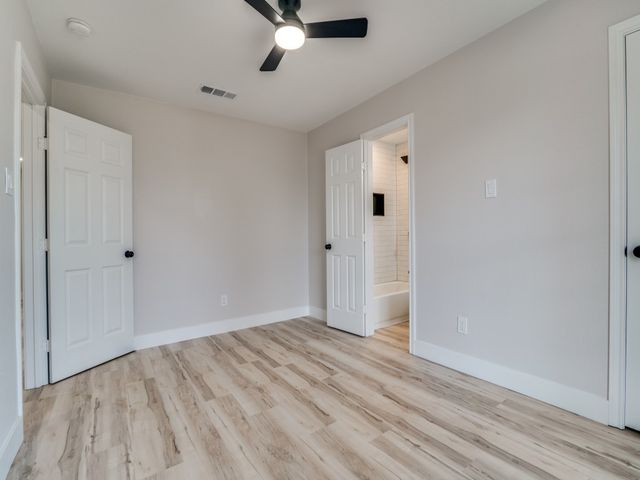 239 Redwood Street, Mesquite, TX 75181