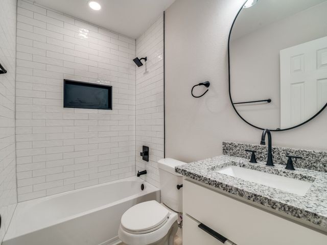 239 Redwood Street, Mesquite, TX 75181