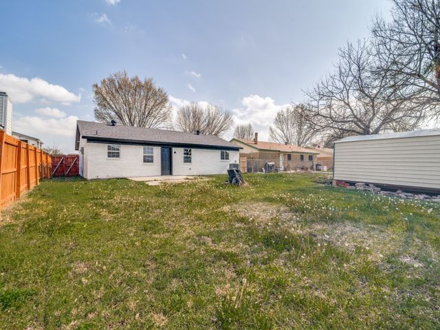 239 Redwood Street, Mesquite, TX 75181